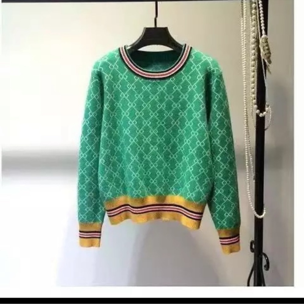 Green Patterned Crew Neck Sweater - image 1